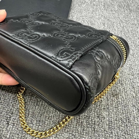 100% Authentic Gucci GG Leather Top Handle Bag 669-110524 - Picture 12 of 16